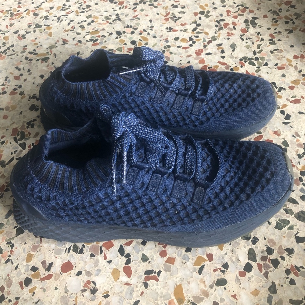 NOBULL Diamond Knit Runners navy blue Training Shoes Womens Size 8